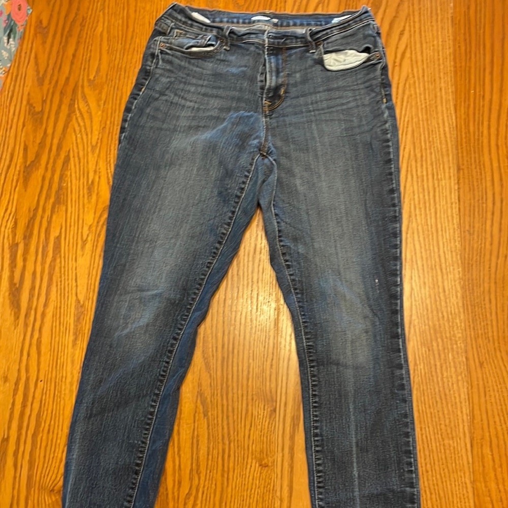Old Navy Curvy Skinny Jeans